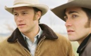 Ledger e Gyllenhaal ne <i>I segreti di Brokeback Mountain</i>